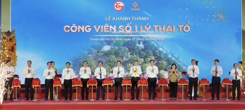 khánh thành công viên lý thái tổ.jpg