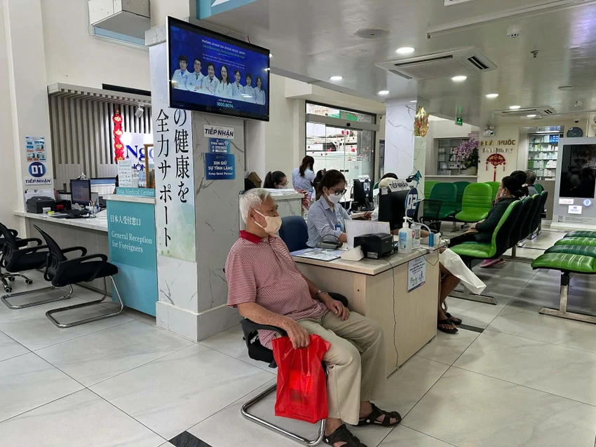 phòng khám ngoc minh triển khai bảo hiểm y tế 1.jpg
