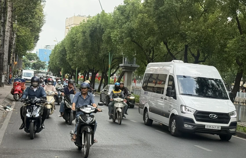 mưa dông 1.jpg