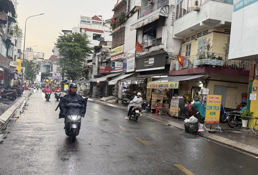 mưa ở TP.HCM và Nam Bộ.jpg