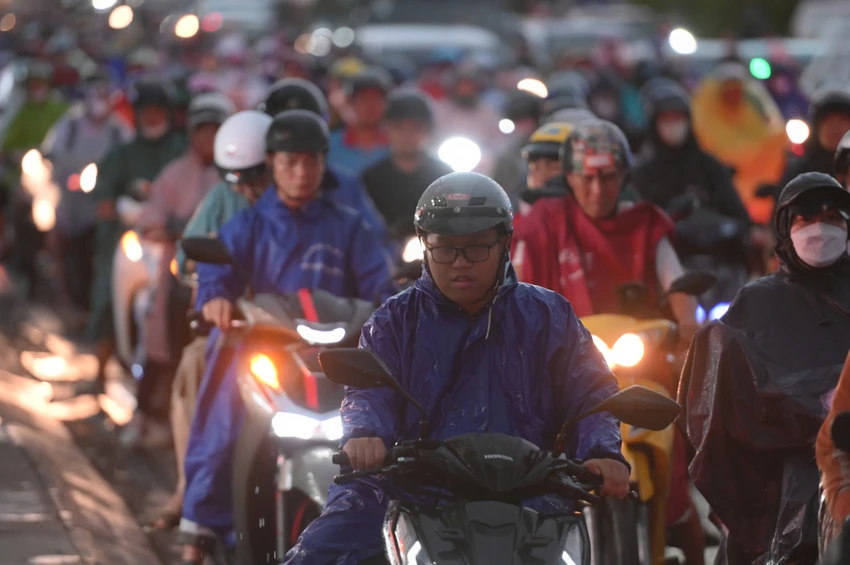 mưa TP.HCM 2.jpg