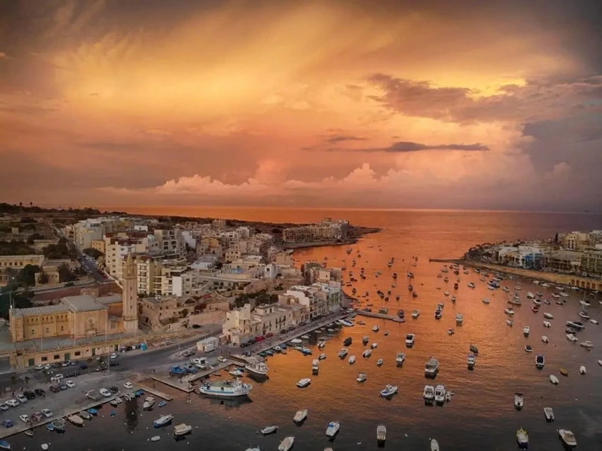 can-chuyen-bay-thang-thuc-day-du-lich-malta-va-viet-nam-post0.htmlggghh.JPG