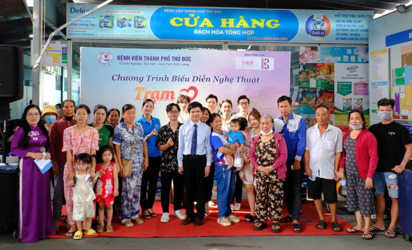 1.tram-hanh-phuc-2048x1244.jpg