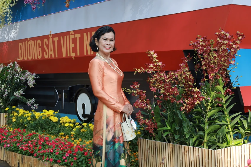 IMG_5690Festival-hoa-lan.JPG
