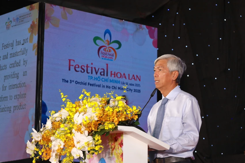 IMG_5704Festival-hoa-lan.JPG
