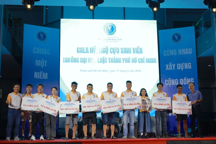 IMG_5819gala-hoi-ngocuu-sinh-vien.JPG