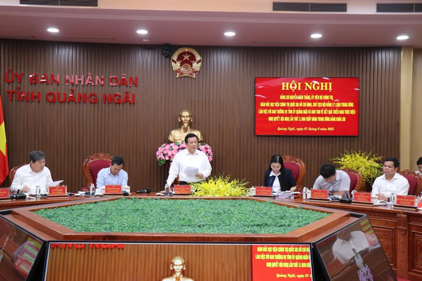 Ông Nguyễn Xuân Thắng làm việc với Ban Thường vụ Tỉnh uỷ Quảng Ngãi và KonTum