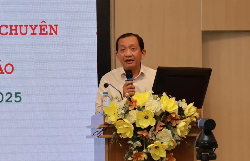 cong-tac-tai-con-dao.JPG