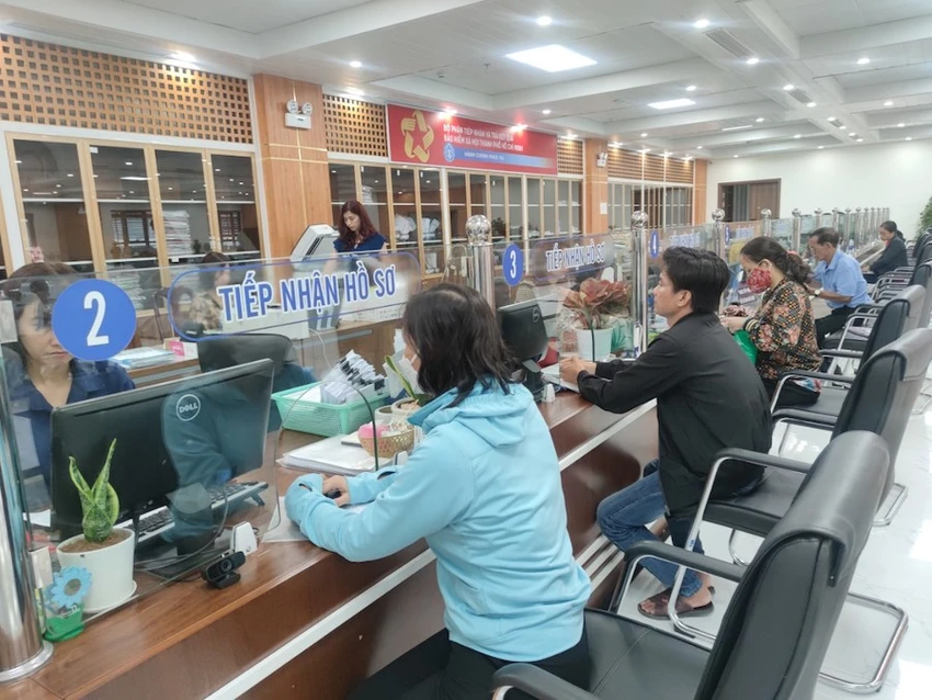 tra-luong-huu.jpg