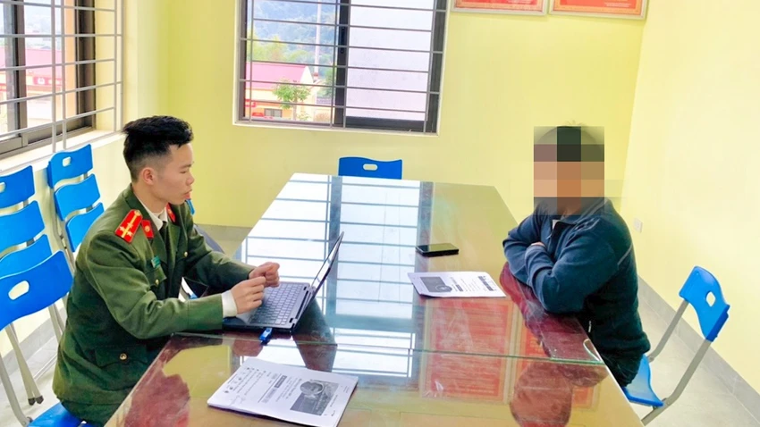 xúc phạm công an