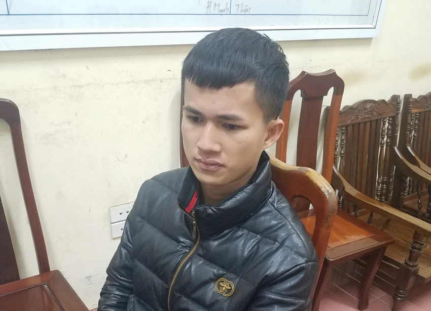 Thanh niên dương tính với ma túy, tông thẳng cảnh sát cơ động ở Lạng Sơn.jpg
