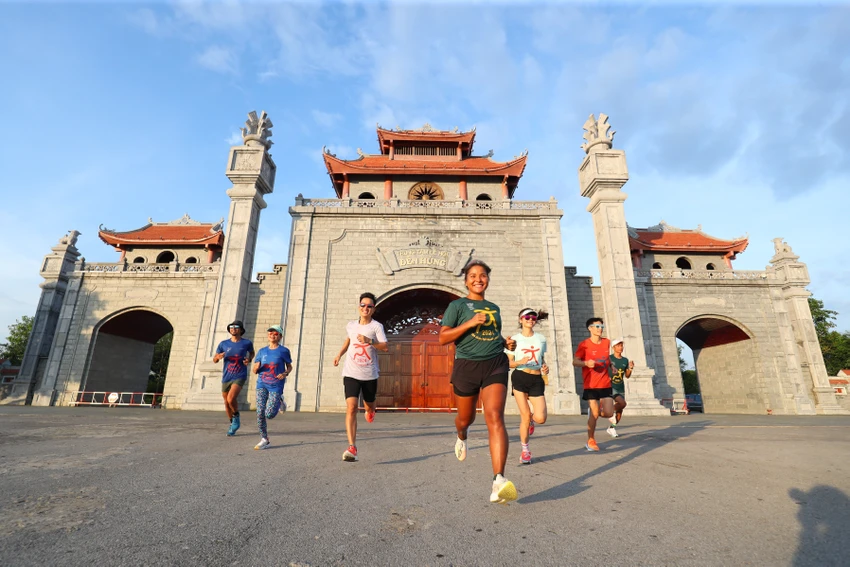 Gần 6.000 người tham giải chạy marathon lớn nhất ở Phú Thọ.JPEG