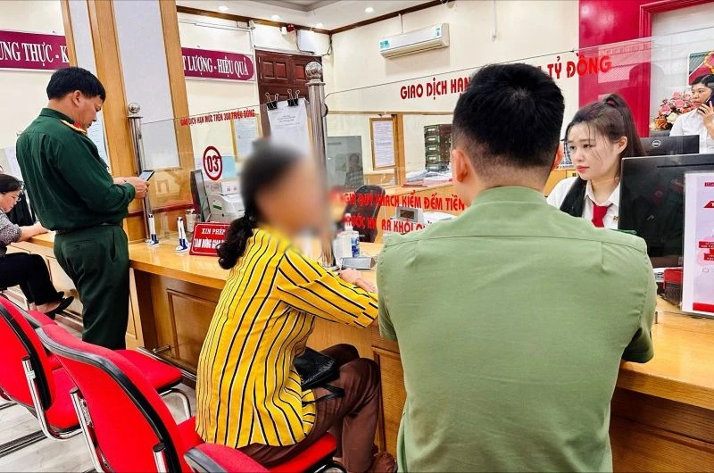 Hai 'lá chắn' ngăn chặn nhiều vụ lừa đảo qua mạng.jpeg