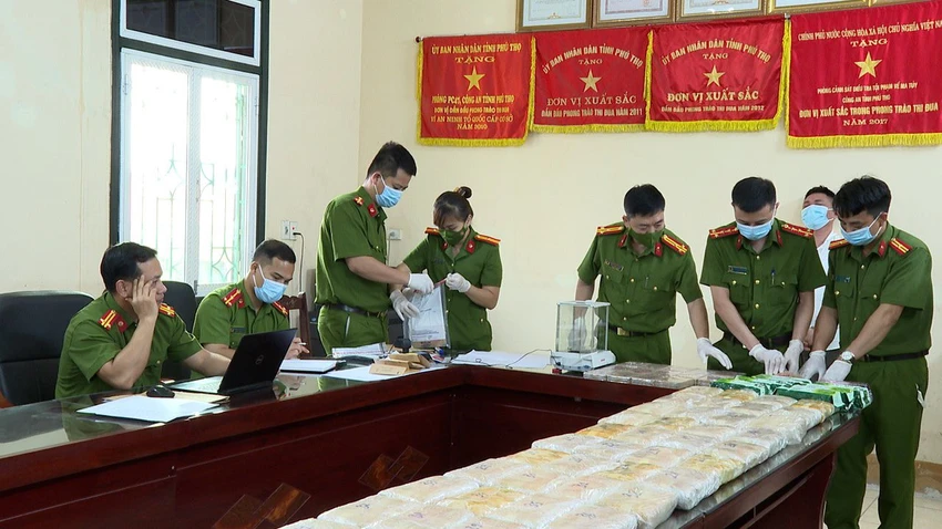 Công an Phú Thọ phá đường dây mua bán ma túy liên tỉnh đặc biệt lớn 3.jpg