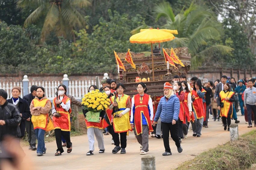 Hội Phết Hiền Quan năm thứ 7 không đánh Phết 2.jpg