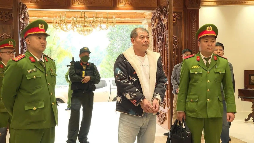 Tìm bị hại