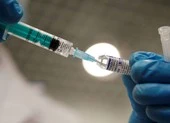 Chạy đua nghiên cứu 'siêu vaccine' dứt điểm dịch COVID-19