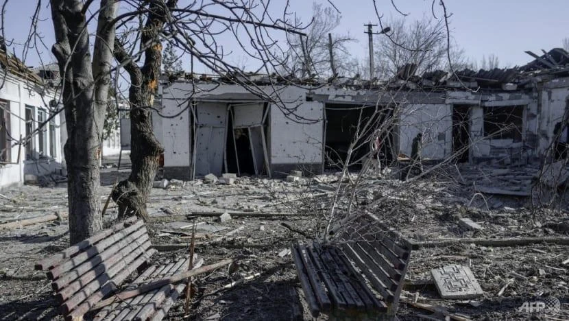 Một bệnh viện tâm thần bị pháo kích của Nga phá hủy hoàn toàn ở TP Mykolaiv, miền nam Ukraine, ngày 22-3. Ảnh: AFP Một bệnh viện tâm thần bị pháo kích của Nga phá hủy hoàn toàn ở TP Mykolaiv, miền nam Ukraine, ngày 22-3. Ảnh: AFP