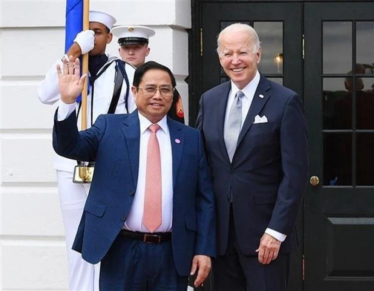 Thủ tướng Phạm Minh Chính (trái) gặp Tổng thống Mỹ Joe Biden. Ảnh: VNA Thủ tướng Phạm Minh Chính (trái) gặp Tổng thống Mỹ Joe Biden. Ảnh: VNA