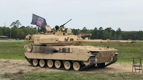 Mẫu xe tăng hạng nhẹ Griffin II của tập đoàn đa quốc gia hàng không và quốc phòng Mỹ - General Dynamics Land Systems (GDLS). Ảnh: US ARMY Mẫu xe tăng hạng nhẹ Griffin II của tập đoàn đa quốc gia hàng không và quốc phòng Mỹ - General Dynamics Land Systems (GDLS). Ảnh: US ARMY