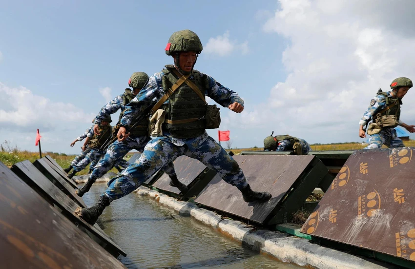 Lính thủy đánh bộ Trung Quốc tham gia Hội thao Quân sự Quốc tế 2019 ở Kaliningrad, Nga. Ảnh: REUTERS Lính thủy đánh bộ Trung Quốc tham gia Hội thao Quân sự Quốc tế 2019 ở Kaliningrad, Nga. Ảnh: REUTERS