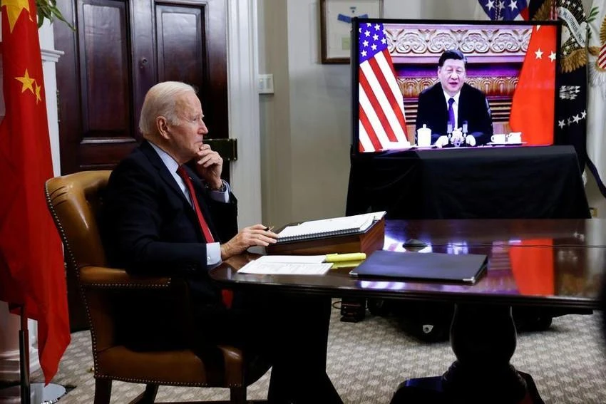 Chủ tịch Trung Quốc Tập Cận Bình và Tổng thống Mỹ Joe Biden có cuộc điện đàm căng thẳng ngày 28-7. Ảnh: REUTERS Chủ tịch Trung Quốc Tập Cận Bình và Tổng thống Mỹ Joe Biden có cuộc điện đàm căng thẳng ngày 28-7. Ảnh: REUTERS
