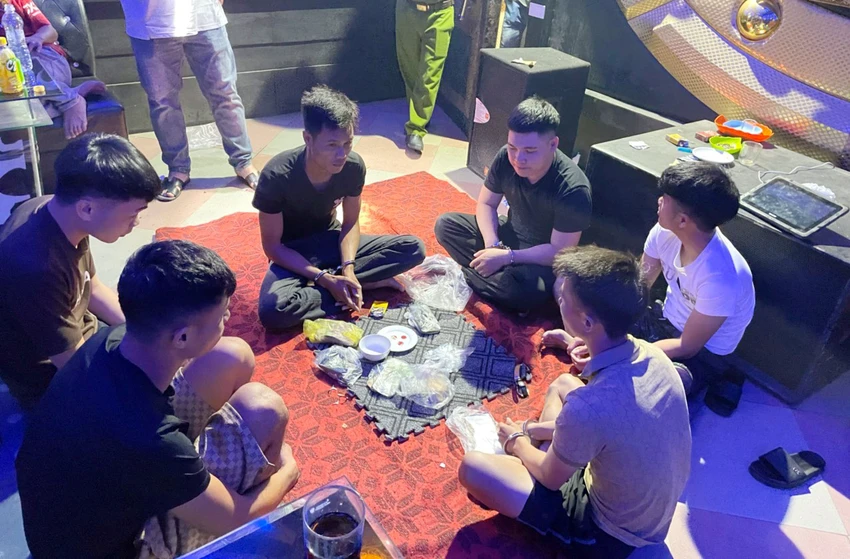 thue-phong-karaoke-danh-bac.jpeg