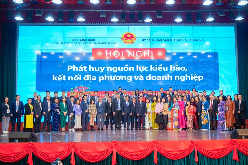 phat-huy-nguon-luc-cua-kieu-bao-cho-cong-cuoc-xay-dung-dat-nuoc-viet-nam-hung-cuong-thinh-vuong-3-8986.jpg