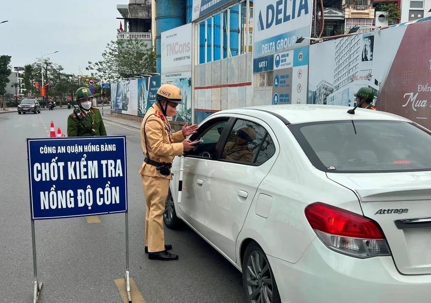 hai-phong-xu-ly-hon-1-nghin-truong-hop-vi-pham-nong-do-con-trong-7-ngay-nghi-tet-2.jpeg