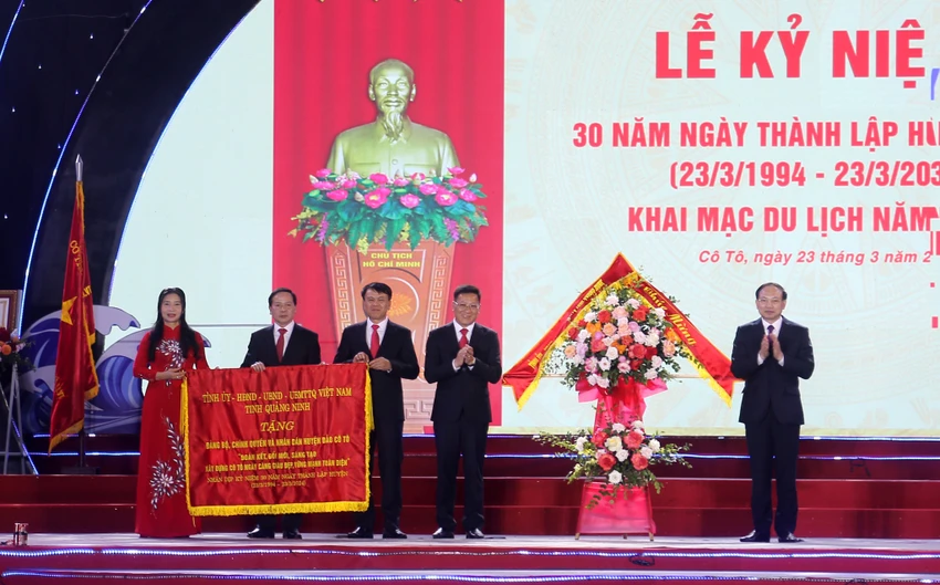 huyen-dao-co-to-ky-niem-30-nam-ngay-thanh-lap-3.jpeg