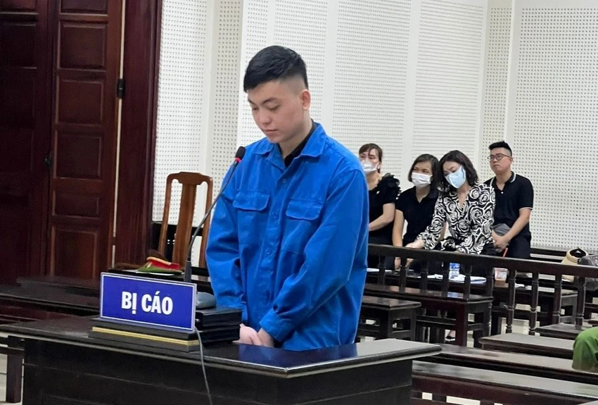Nguyễn Văn Vượt - kẻ giết người trên tàu nghỉ đêm vịnh Hạ Long bị tuyên án 20 năm tù. Ảnh: CAQN