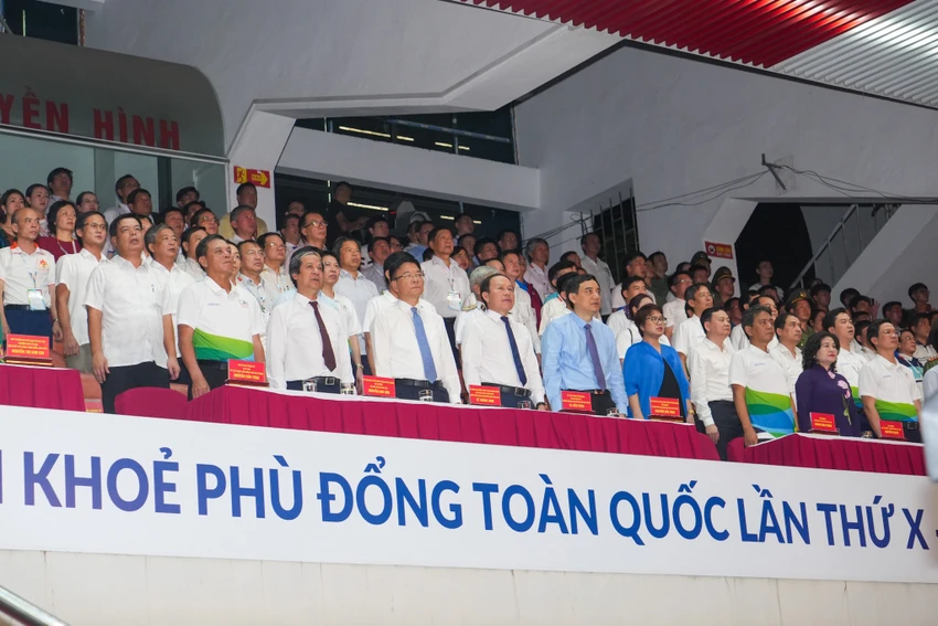 khai-mac-hoi-khoe-phu-dong-toan-quoc-lan-thu-10-hoi-khoe-co-quy-mo-lon-nhat-tu-truoc-toi-nay-2.jpg