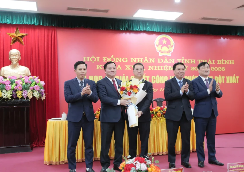 thai-binh-co-tan-chu-tich-ubnd-tinh-2.jpg