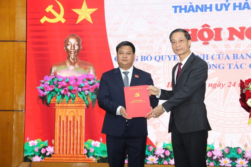 2-quan-o-hai-phong-co-lanh-dao-moi-2.jpg