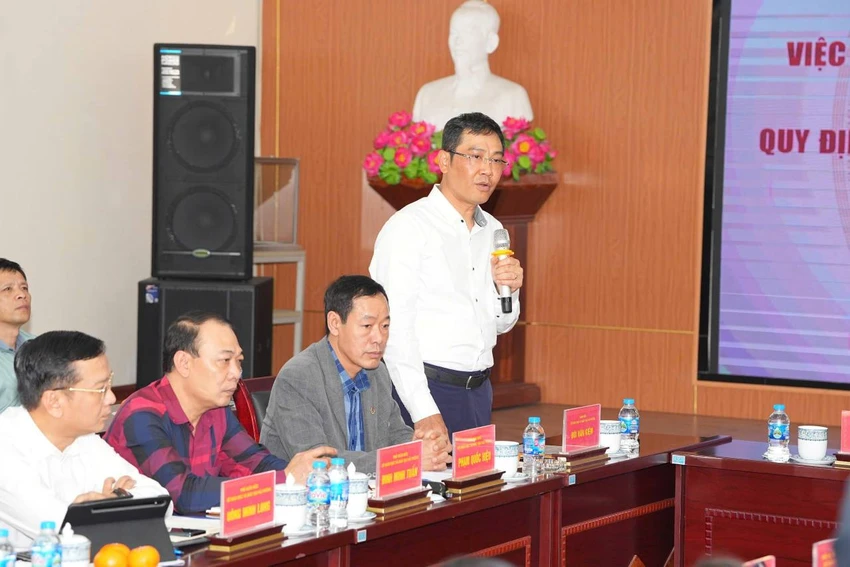 day-them-la-nhu-cau-co-thuc-nhung-phai-minh-bach-de-bao-ve-ton-nghiem-cua-nganh-giao-duc-3.jpg