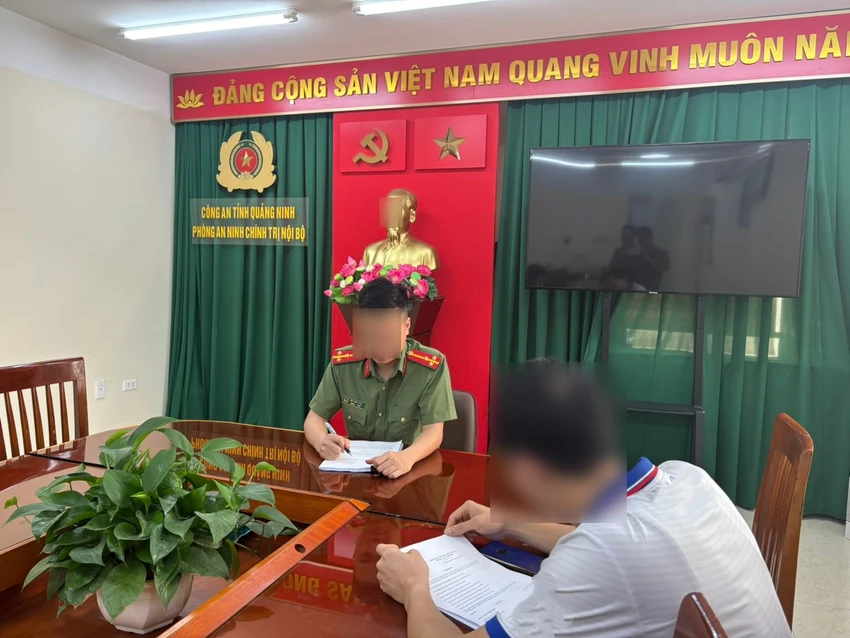 Ông N.V.T bị xử phạt vì đưa nội dung sai sự thật rằng công an bảo kê xe tải. Ảnh: CAQN