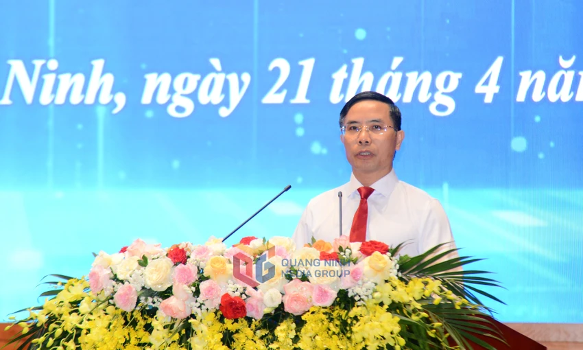 bi-thu-quang-ninh-vu-dai-thang-khong-biet-ung-dung-ai-vao-cong-viec-hang-ngay-thi-chinh-chung-ta-dang-tut-lui-3.jpg