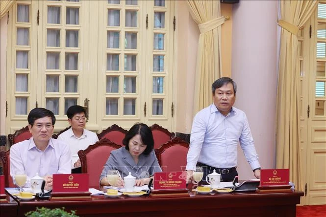 chu-tich-nuoc-luong-cuong-quang-ninh-can-to-chuc-bo-may-tinh-gon-hieu-qua-bao-dam-phat-trien-ben-vung-2.jpg