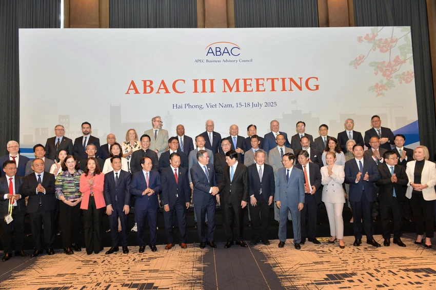 chu-tich-nuoc-keu-goi-cong-dong-apec-tang-cuong-hop-tac-nang-cao-kha-nang-thich-ung-truoc-cac-cu-soc-toan-cau-3.jpg
