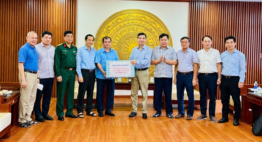 doan-cong-tac-hai-phong-quang-ninh-trao-qua-den-dak-lak-lam-dong-1.jpg