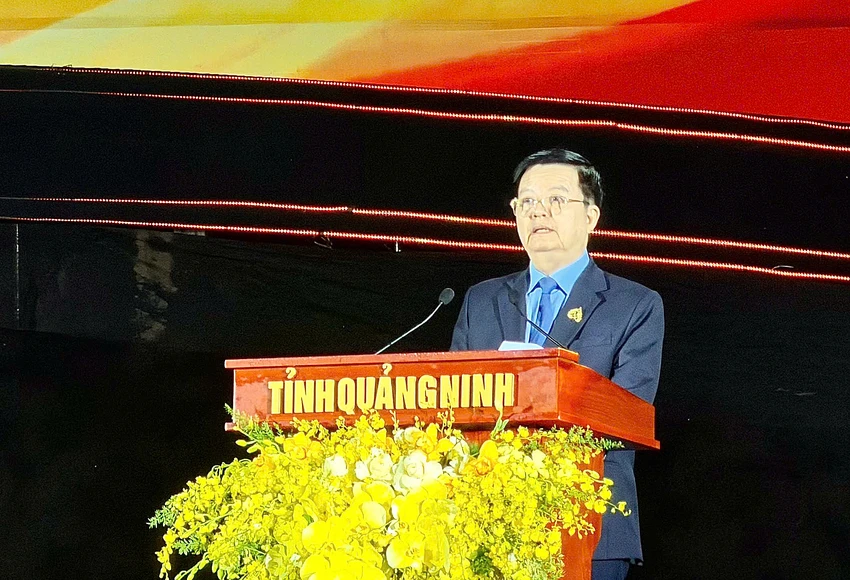 don-nhan-bang-unesco-ghi-danh-quan-the-di-tich-va-danh-thang-yen-tu-vinh-nghiem-con-son-kiep-bac-la-di-san-van-hoa-the-gioi-4.jpg