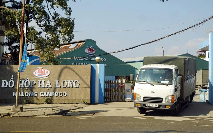 ngay-dau-dong-cua-nha-may-do-hop-ha-long-nhieu-bo-phan-van-lam-viec-2.jpg