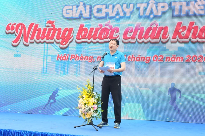 hai-phong-22-nghin-nguoi-cung-chay-tai-12-khu-cong-nghiep-2.JPG