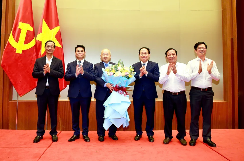 hai-phong-co-tan-pho-bi-thu-thanh-uy-2.jpg
