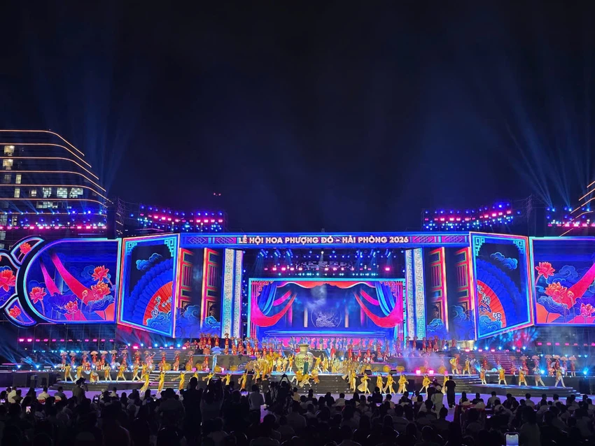 san-sang-cho-le-hoi-hoa-phuong-do-hai-phong-2026-1.jpg