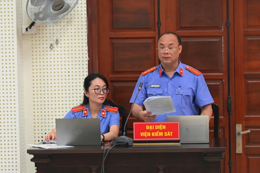 de-nghi-an-tu-hinh-doi-voi-bui-dinh-khanh-2.jpg