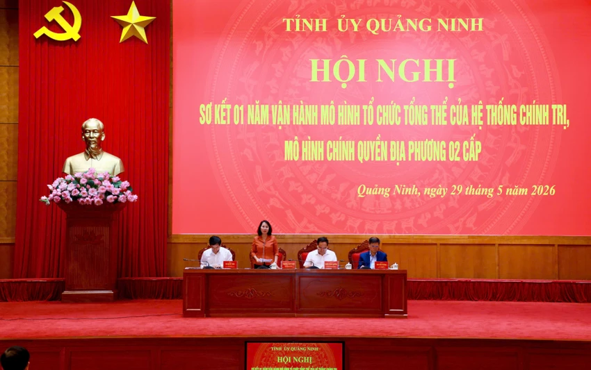 bi-thu-quang-ninh-phai-chuyen-bien-thuc-chat-ve-chat-luong-quan-tri-hieu-qua-dieu-hanh-chinh-quyen-dia-phuong-2-cap-1.jpg