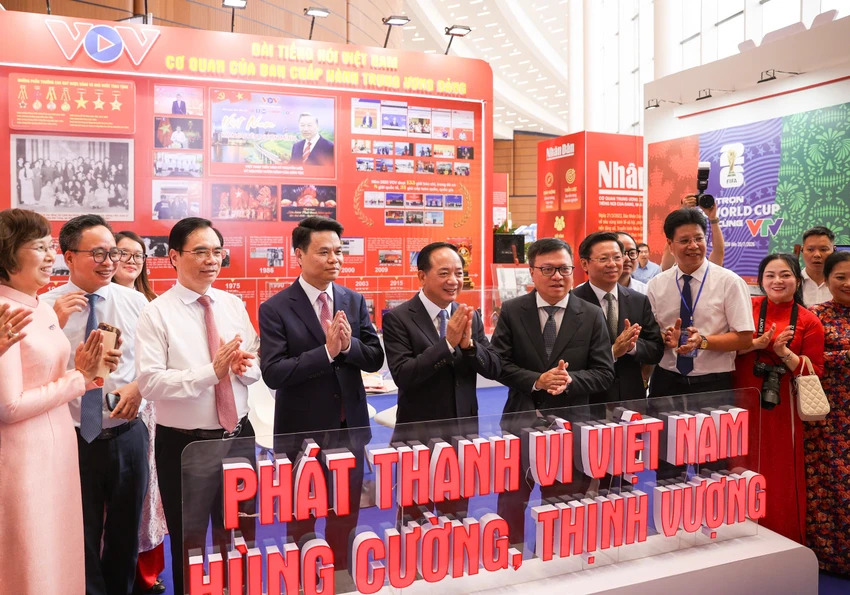 khai-mac-hoi-bao-toan-quoc-nam-2026-bao-chi-viet-nam-trung-thanh-sang-tao-trach-nhiem-trong-ky-nguyen-moi-9.jpg