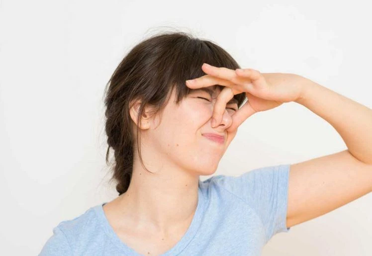 Mùi cơ thể là một điều bình thường khi bước vào tuổi dậy thì. Ảnh: LP Mùi cơ thể là một điều bình thường khi bước vào tuổi dậy thì. Ảnh: LP