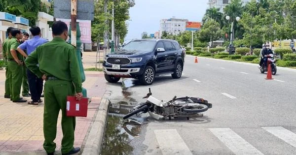 Cơ quan chức năng tỉnh Ninh Thuận thực nghiệm hiện trường vụ việc nữ sinh tử nạn. Cơ quan chức năng tỉnh Ninh Thuận thực nghiệm hiện trường vụ việc nữ sinh tử nạn.